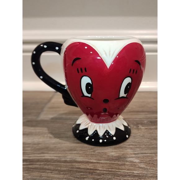 johanna parker Other - Johanna Parker Transpac Heart Face Mug Black White Red Hand Wash Only Valentine